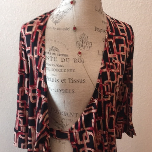 Beautiful wrap dress . Great condition never worn. - Picture 6 of 8